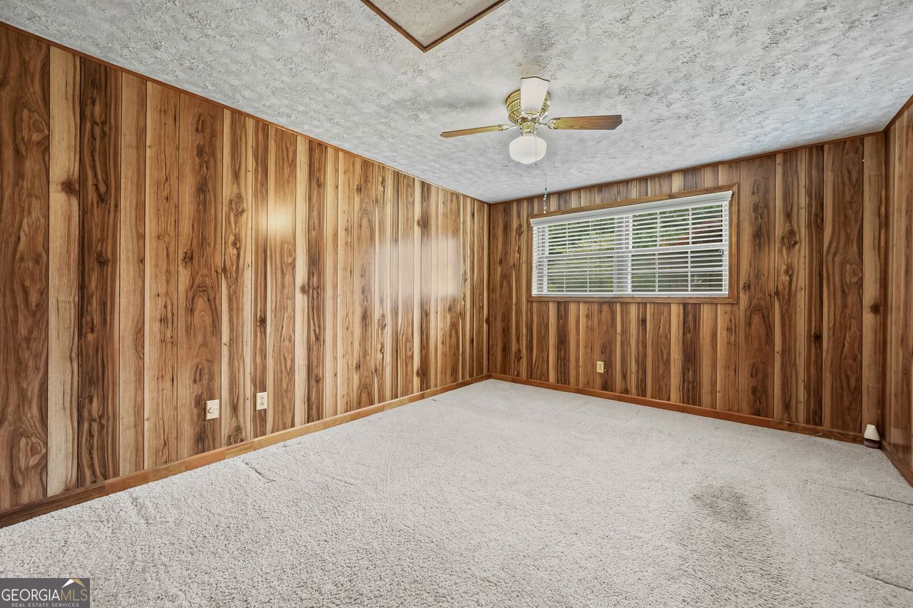 1319 Renee Drive SW
