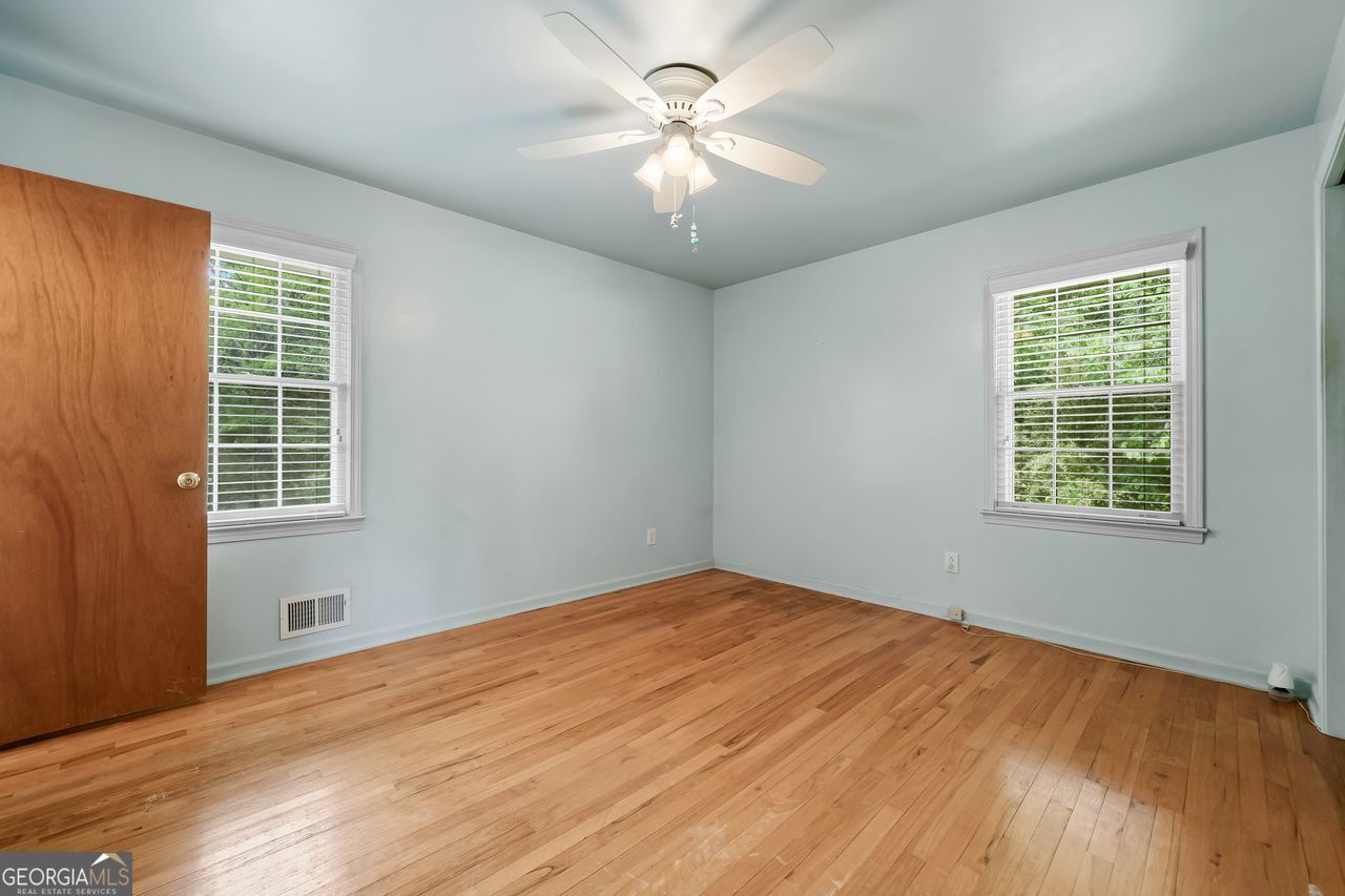 1319 Renee Drive SW
