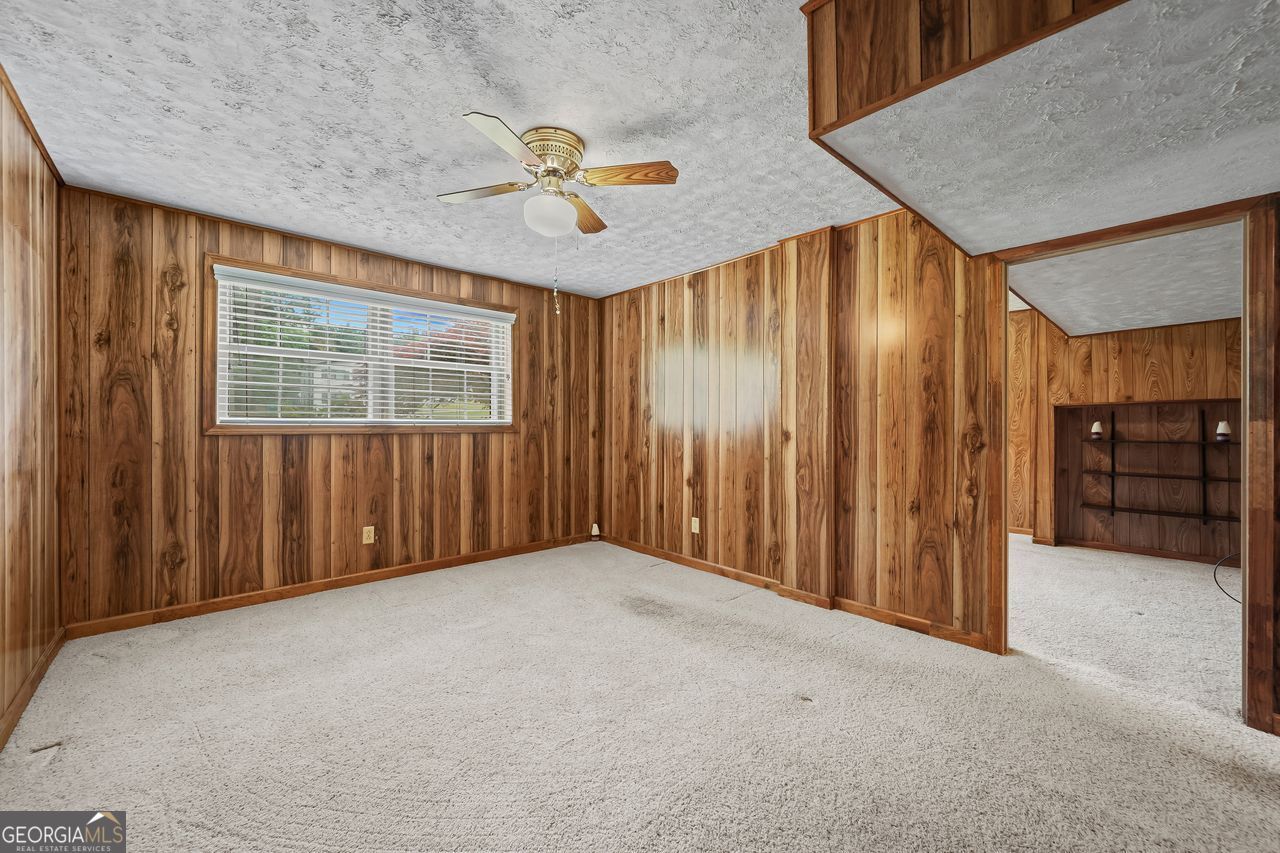 1319 Renee Drive SW
