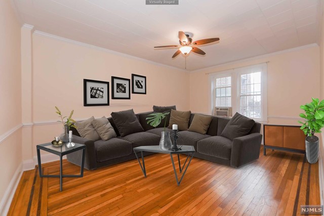 275 Engle Street Unit: K2
