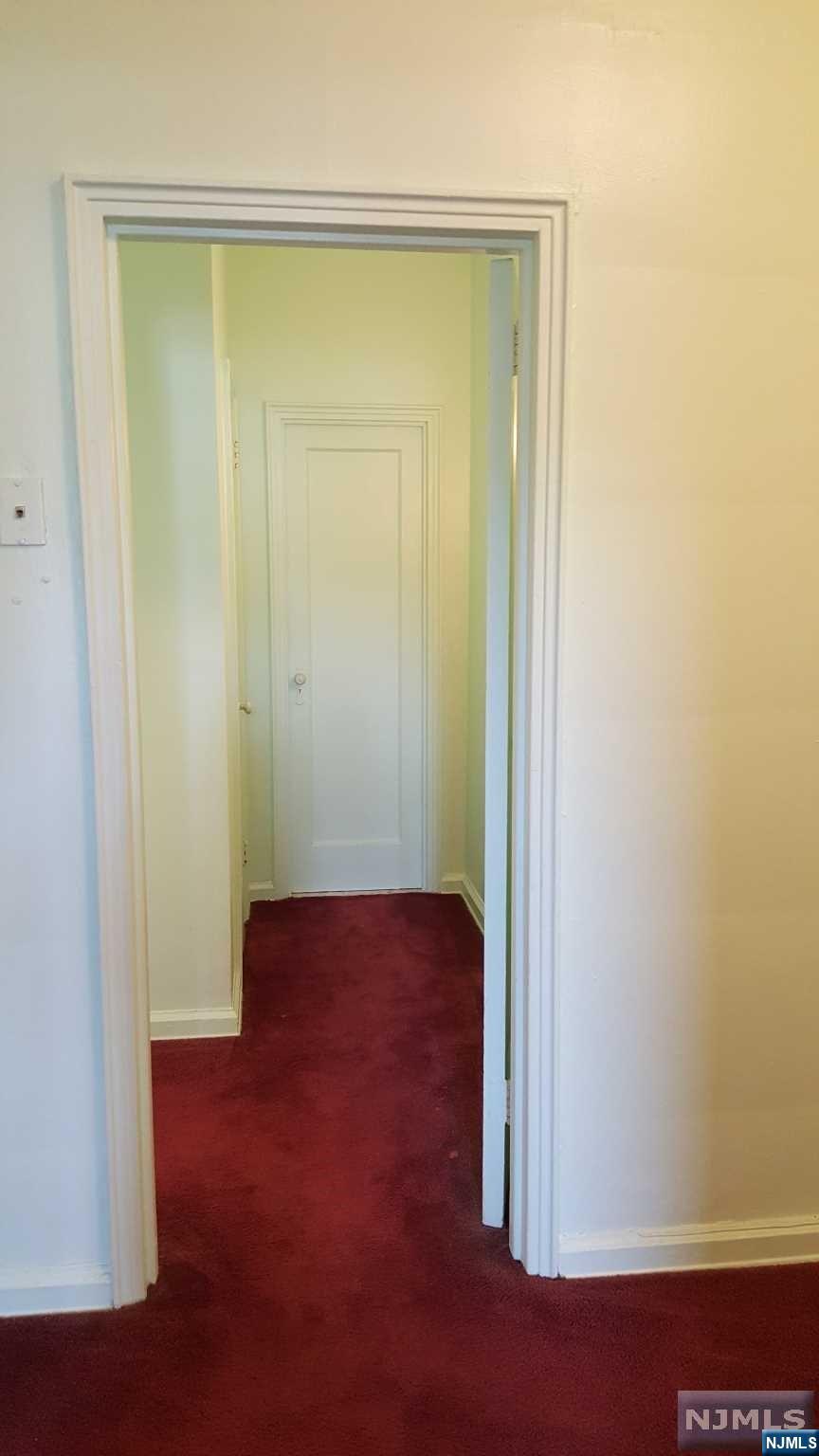 975-995 Road 3E