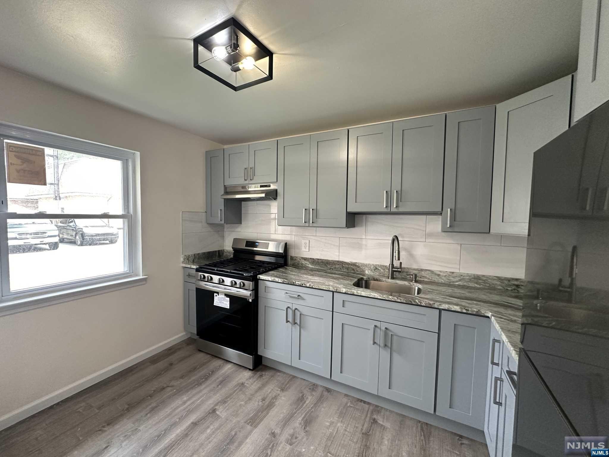 95C West 22nd Street 95C