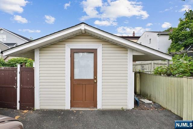 84 Norwood Avenue