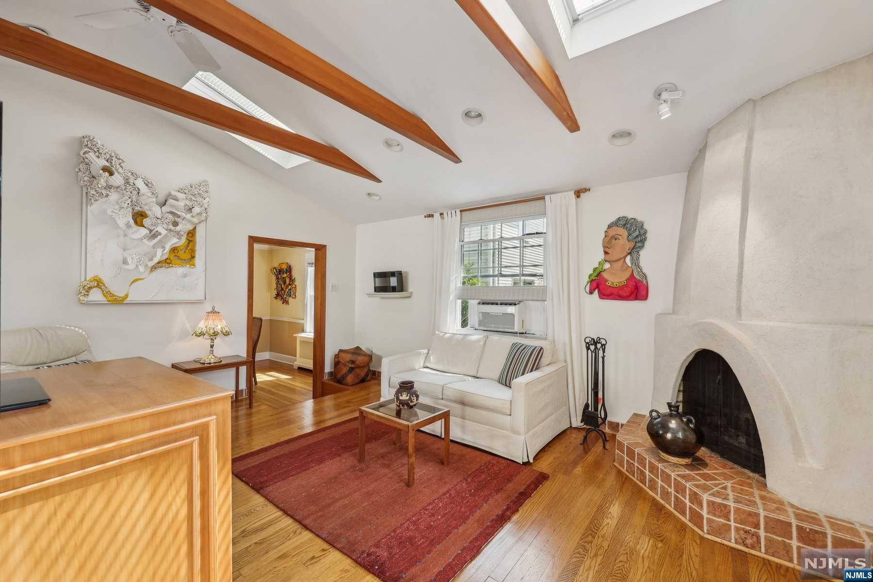 35 Jewett Avenue