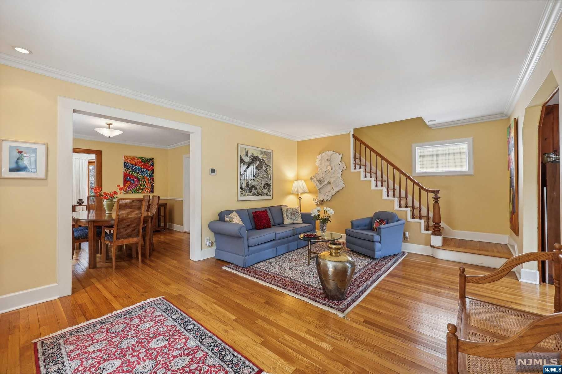 35 Jewett Avenue