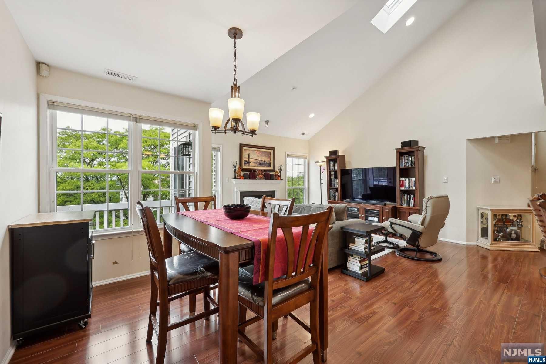35 Markham Circle