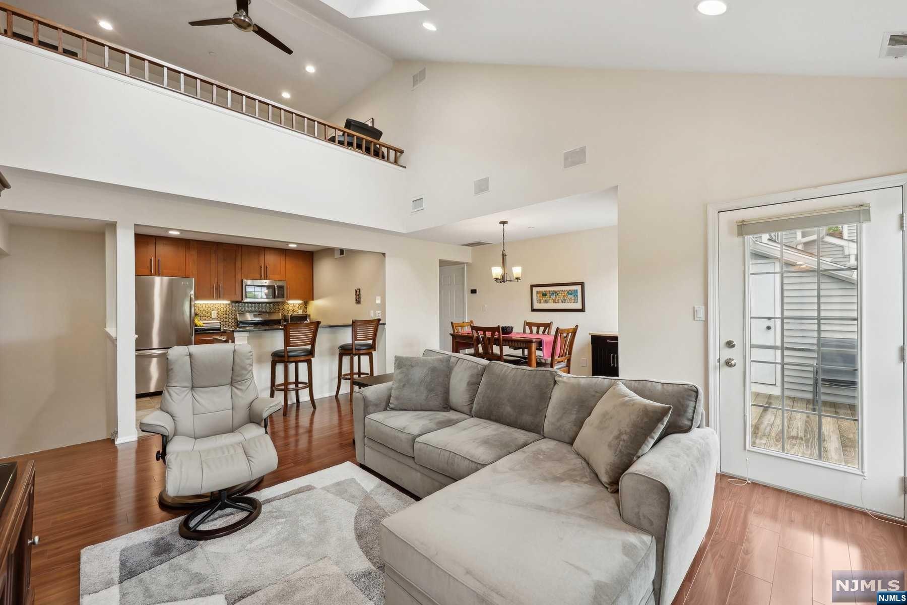 35 Markham Circle