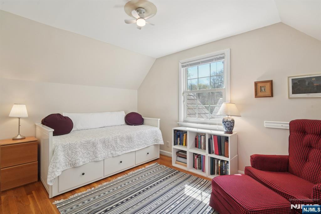 592 Ridgeland Terrace