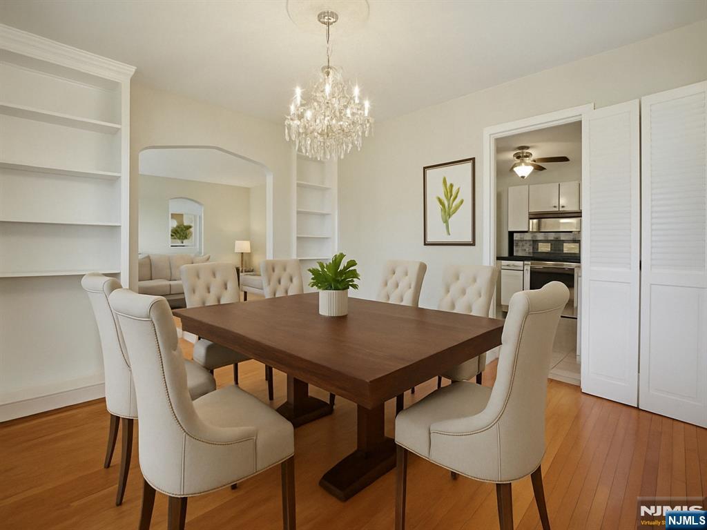119 W Hudson Avenue