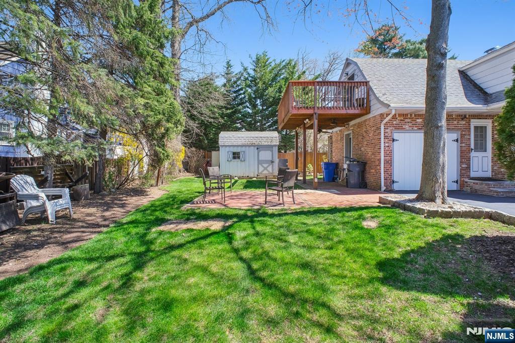 119 W Hudson Avenue