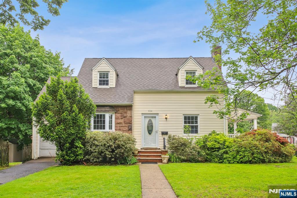 934 Alpine Drive