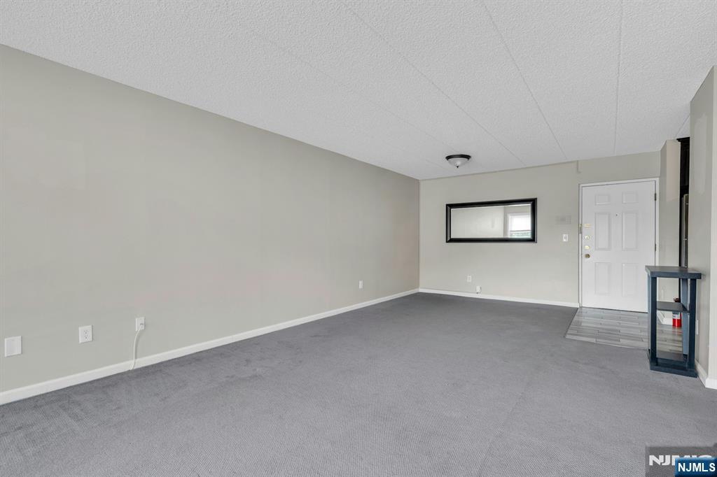 446 Passaic Street 4F