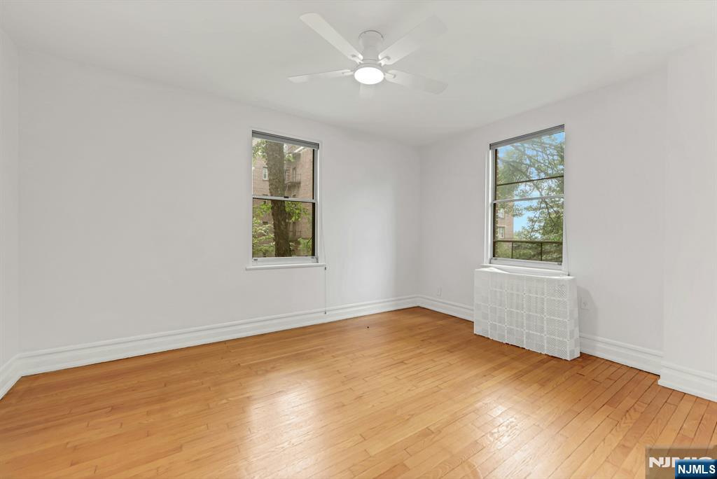 100 E Palisade Avenue A24