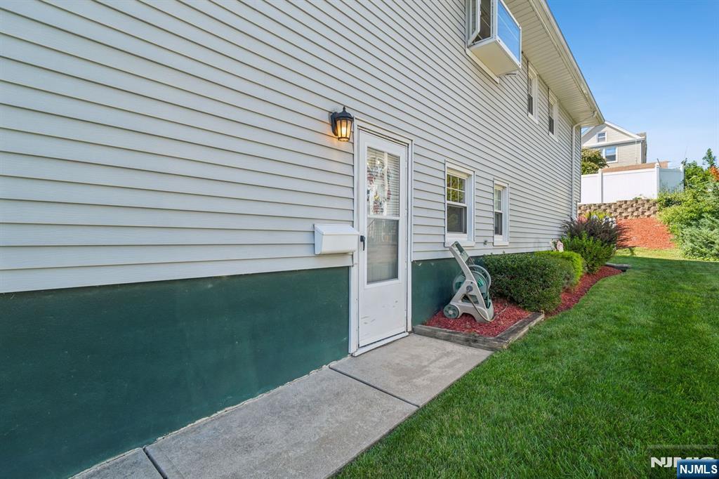 257 Cliff Street