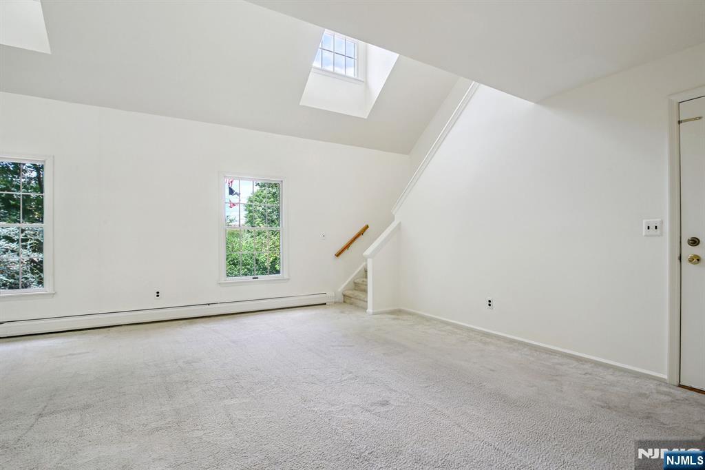 105B S Maple Avenue