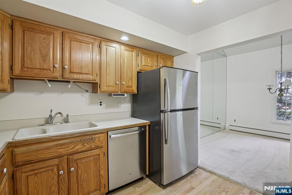 105B S Maple Avenue