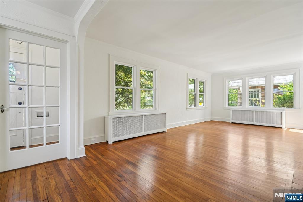 208 W Hudson Avenue