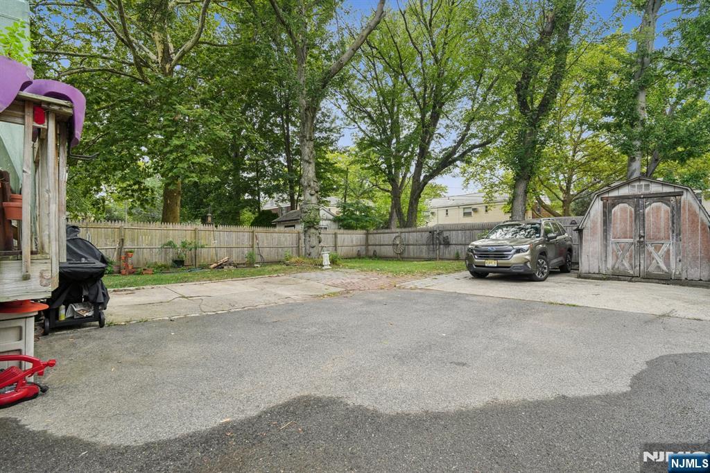 800 Grand Avenue
