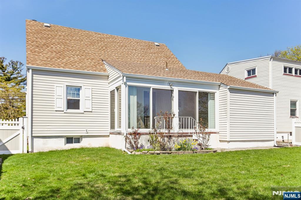 59 Pershing Road