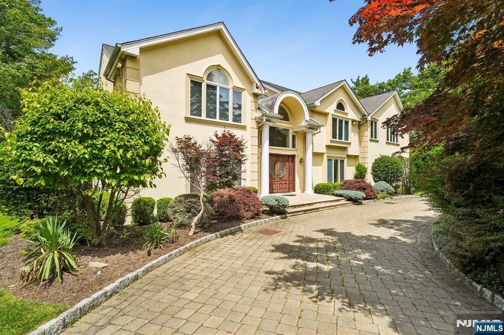 66 Adams Drive