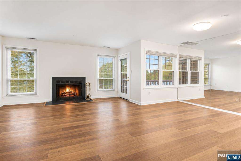 25 Markham Circle