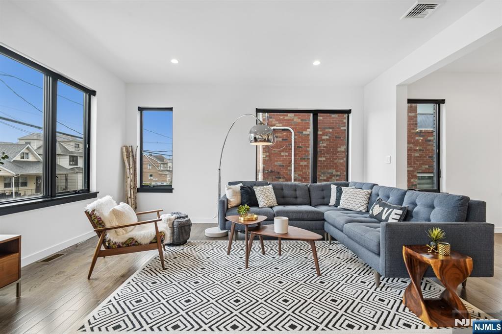 253 Prospect Avenue