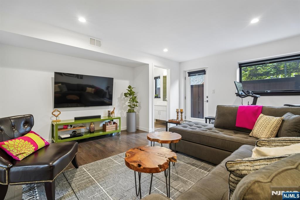 253 Prospect Avenue