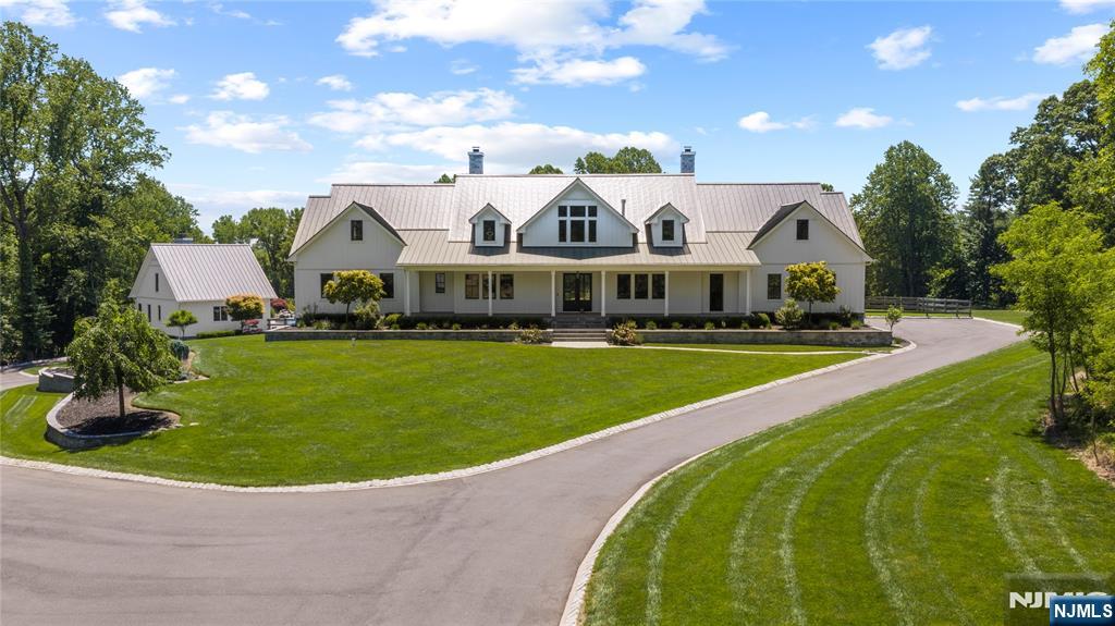 7 Homelands Drive