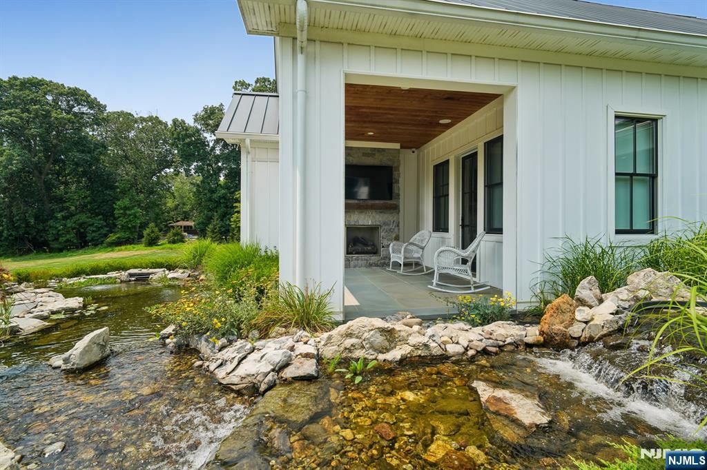 7 Homelands Drive