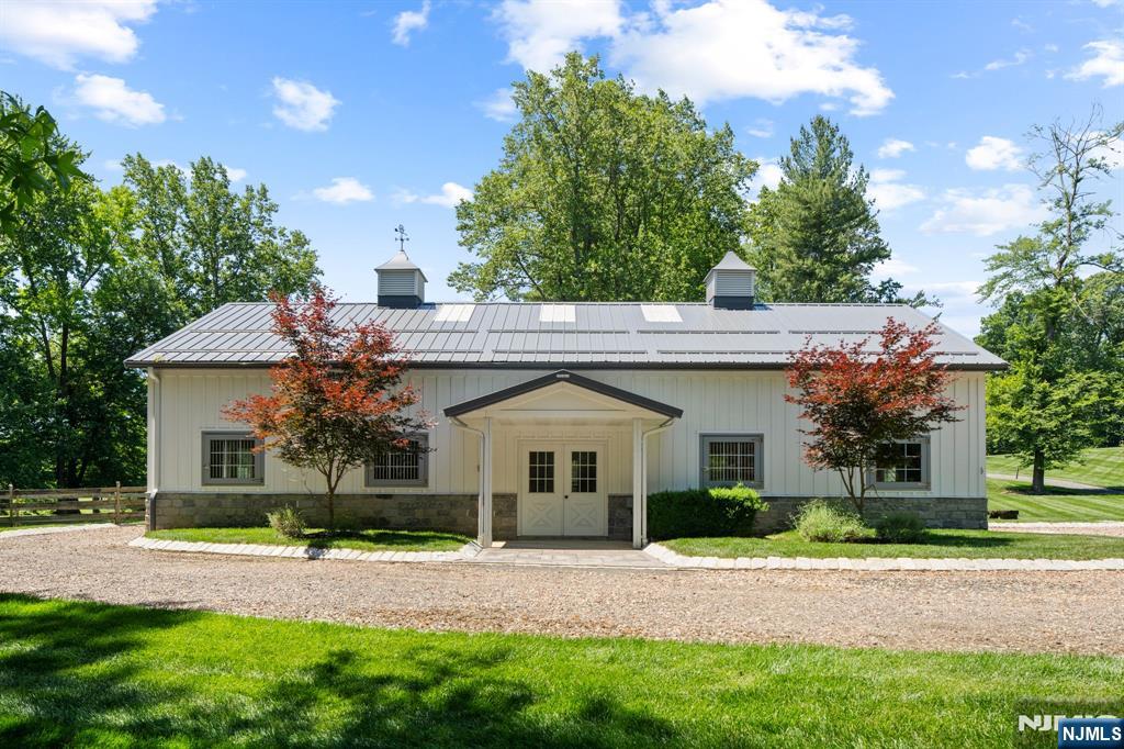 7 Homelands Drive