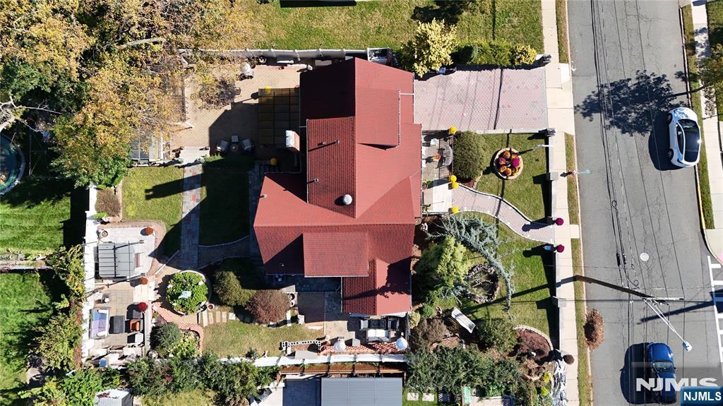 272 Standish Avenue