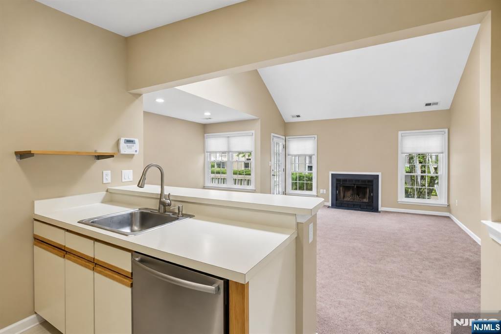 31 Markham Circle 31
