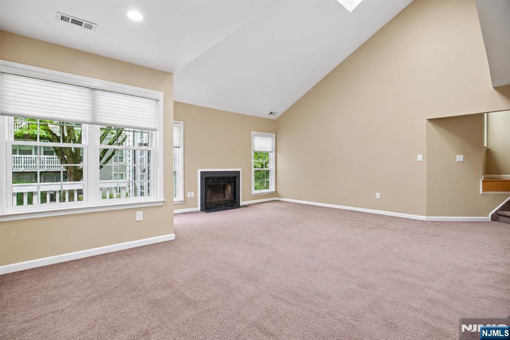 31 Markham Circle 31