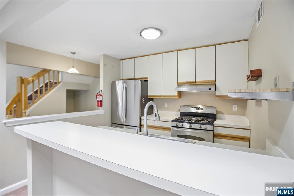 31 Markham Circle 31