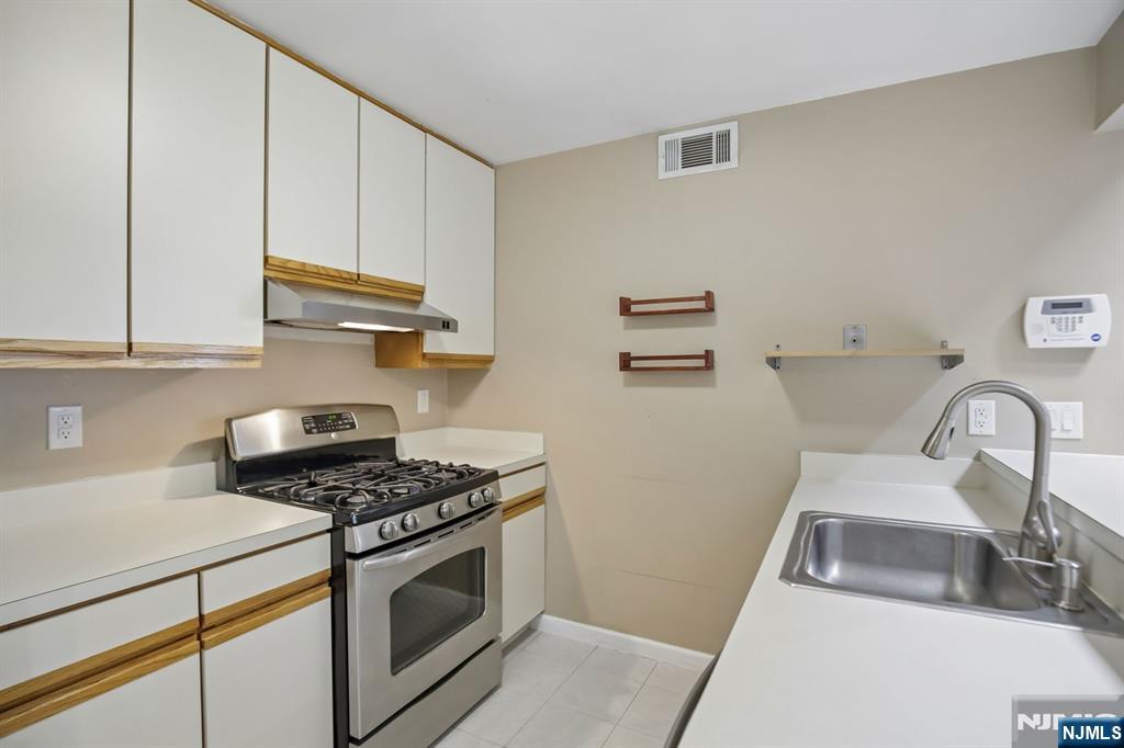 31 Markham Circle 31
