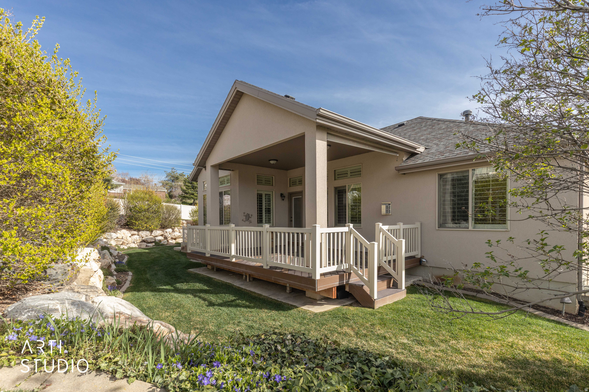 502 W ALDER CREEK DR