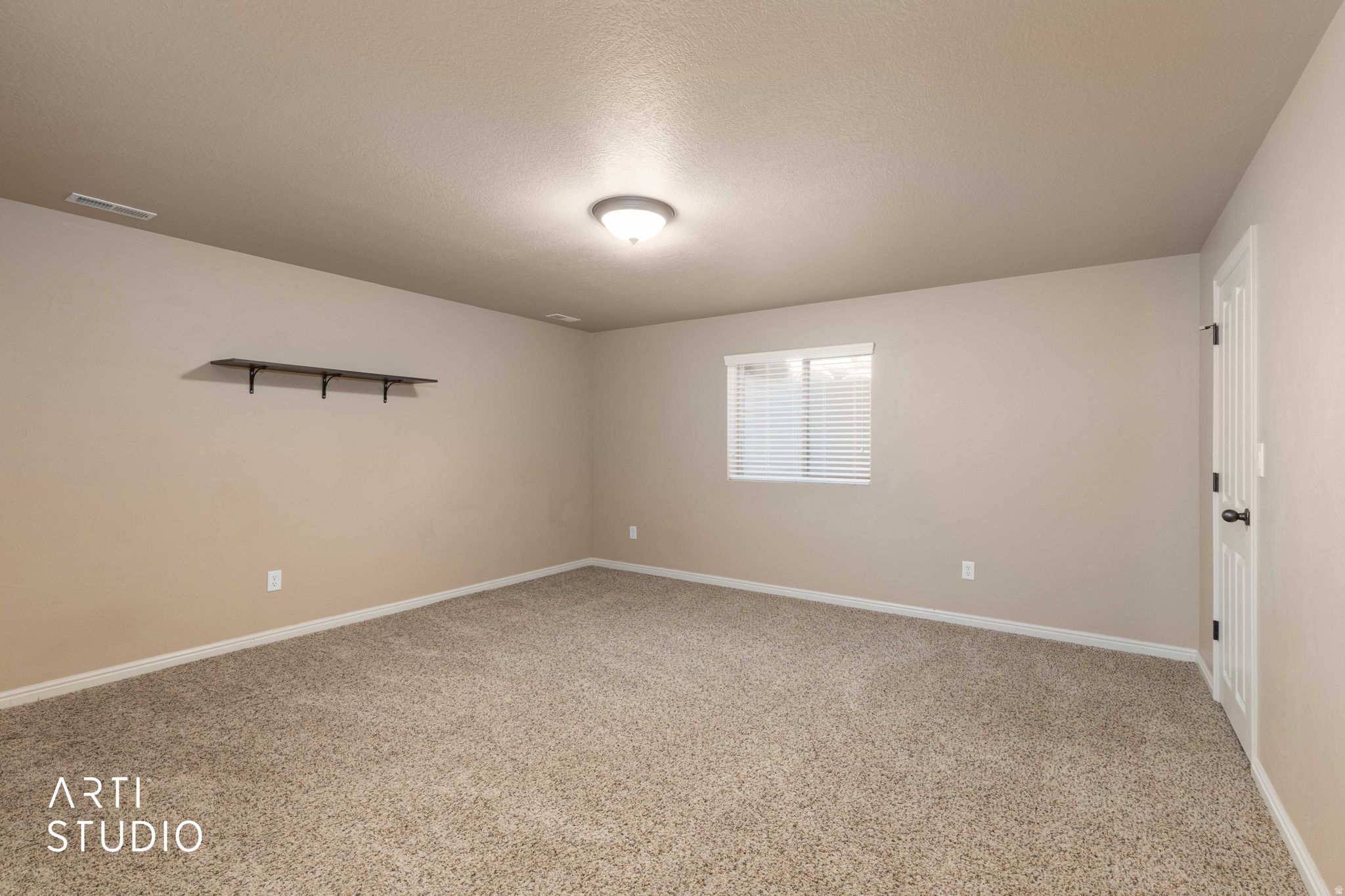 502 W ALDER CREEK DR