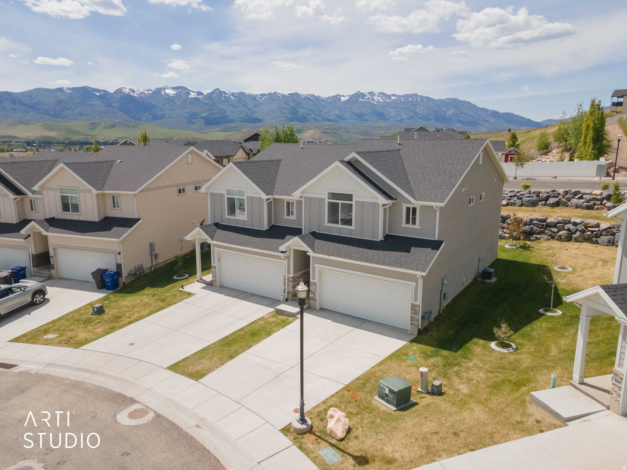 798 E RUBY DR #213