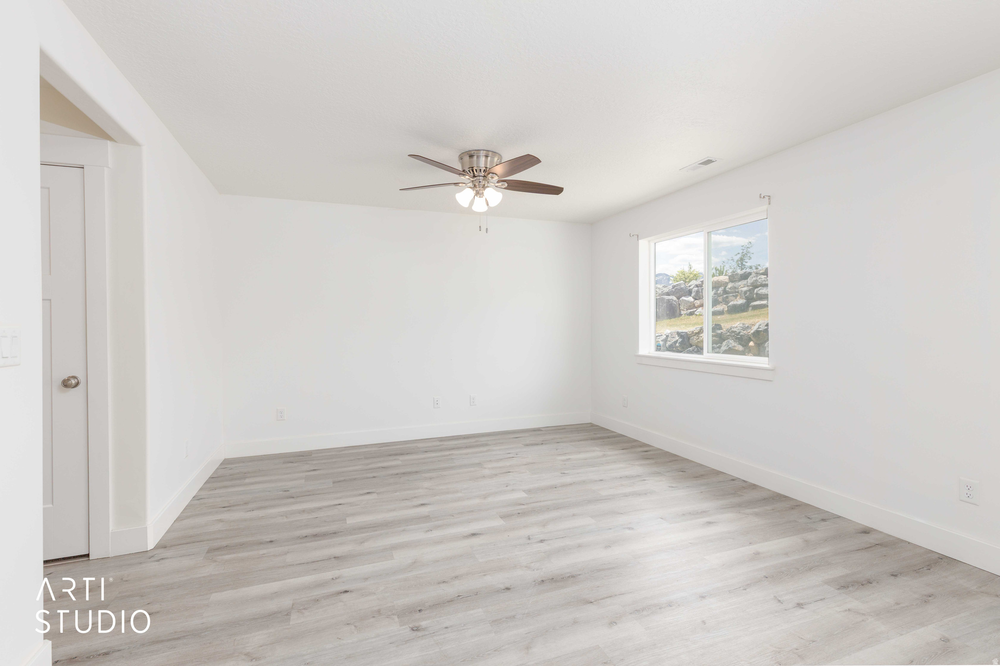 798 E RUBY DR #213