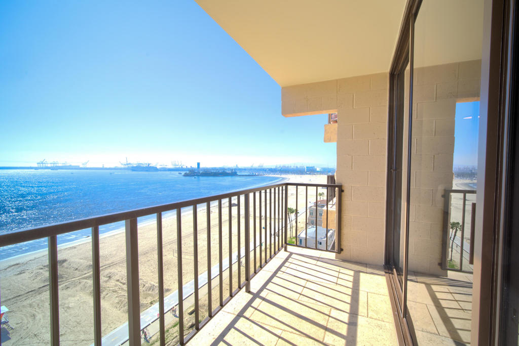 1750 E Ocean Boulevard 913