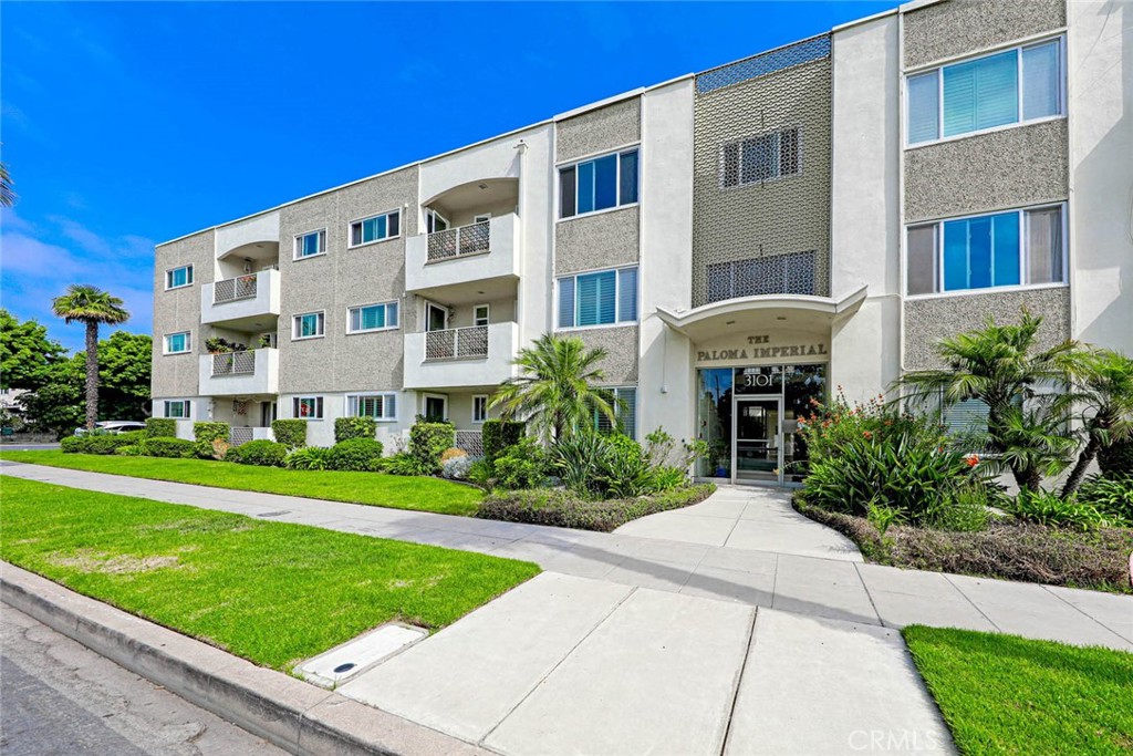 3101 E 2nd Street 4A