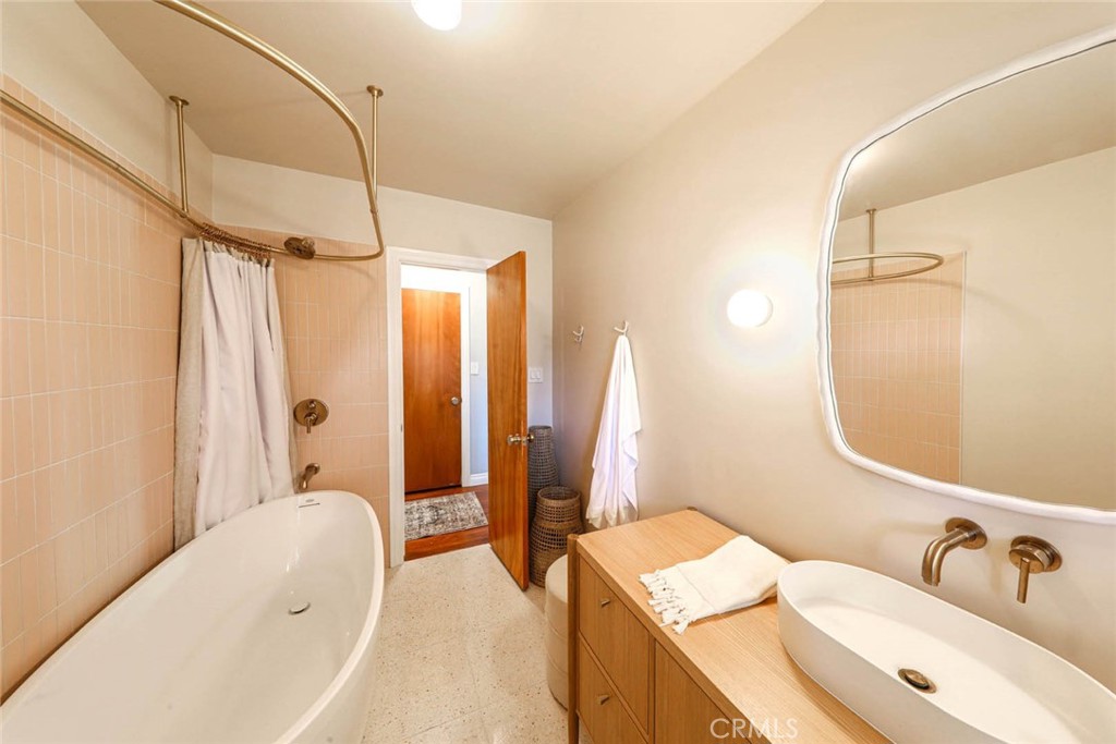 3101 E 2nd Street 4A