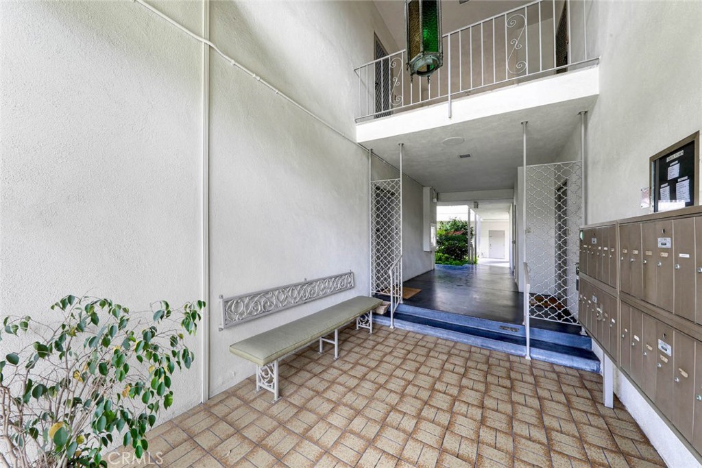 3101 E 2nd Street 4A