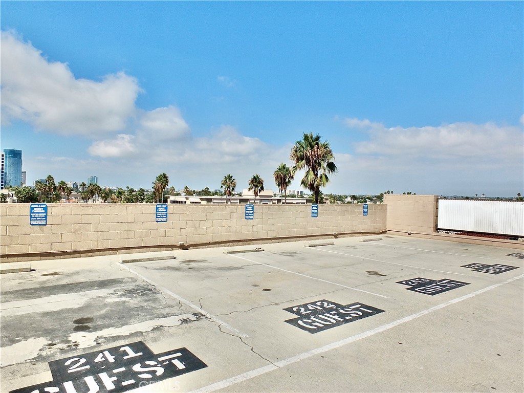 1750 E Ocean Boulevard 601