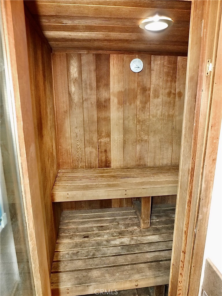 1750 E Ocean Boulevard 601