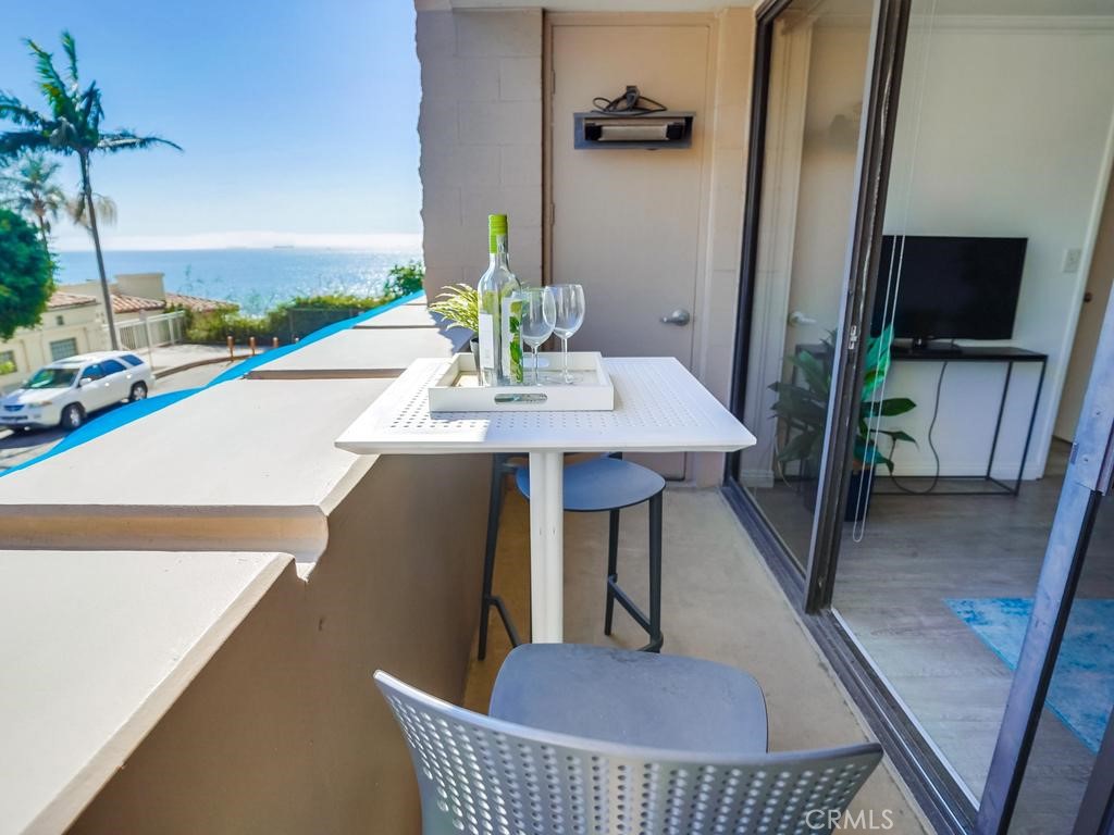 1750 E Ocean Boulevard 203