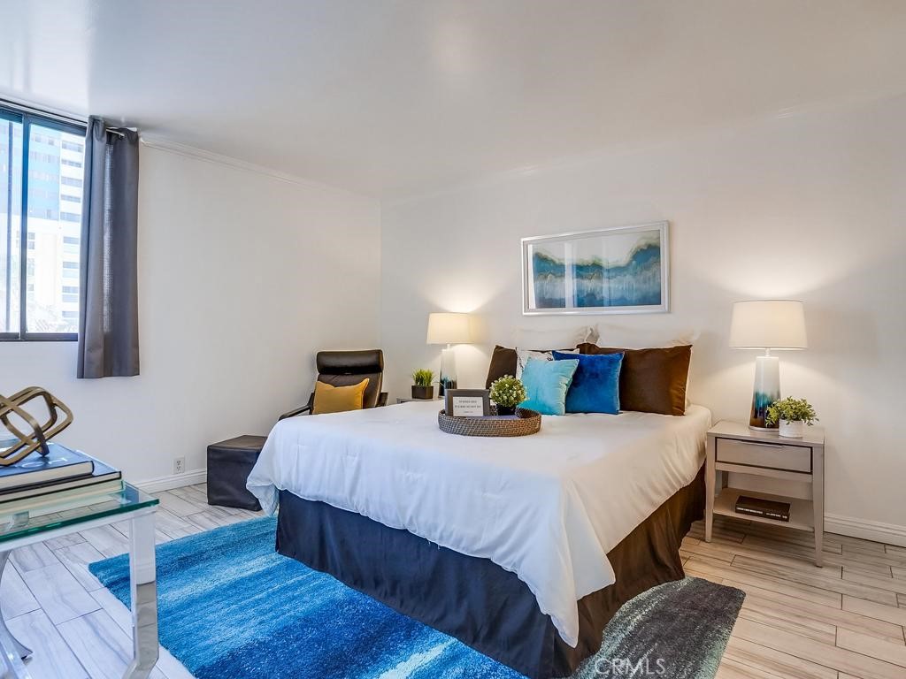 1750 E Ocean Boulevard 203