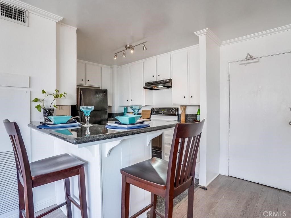 1750 E Ocean Boulevard 203