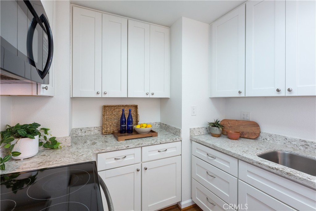 1750 E Ocean Boulevard 1004