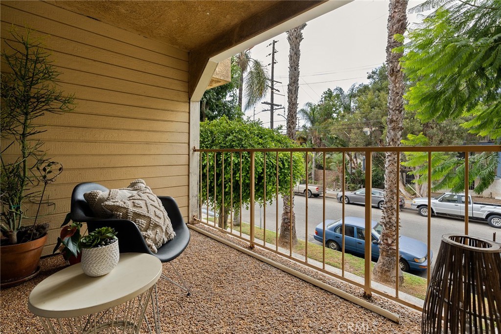 1100 Newport Avenue 206